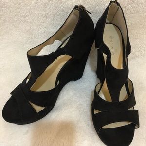 Nine West Black Wedge (size 7.5) NWOT